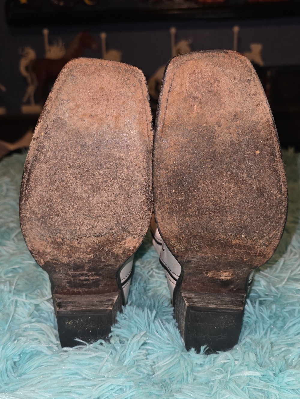 Women's Two-Tone Embroidered Western Boots - Black & Cream - Picture 7 of 7
